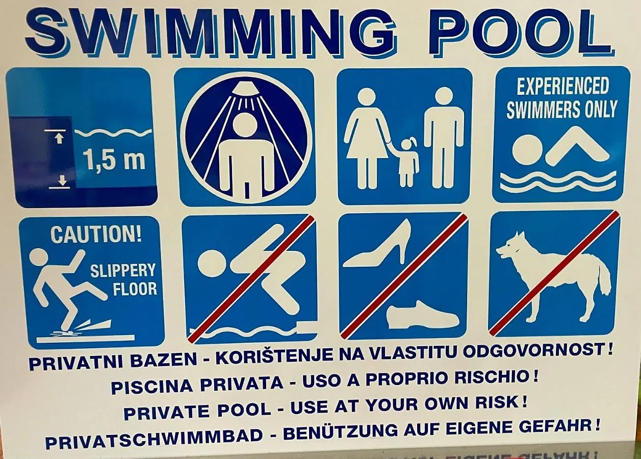 Villa Leonore Mit Beheizbarem Pool Пореч 0*,